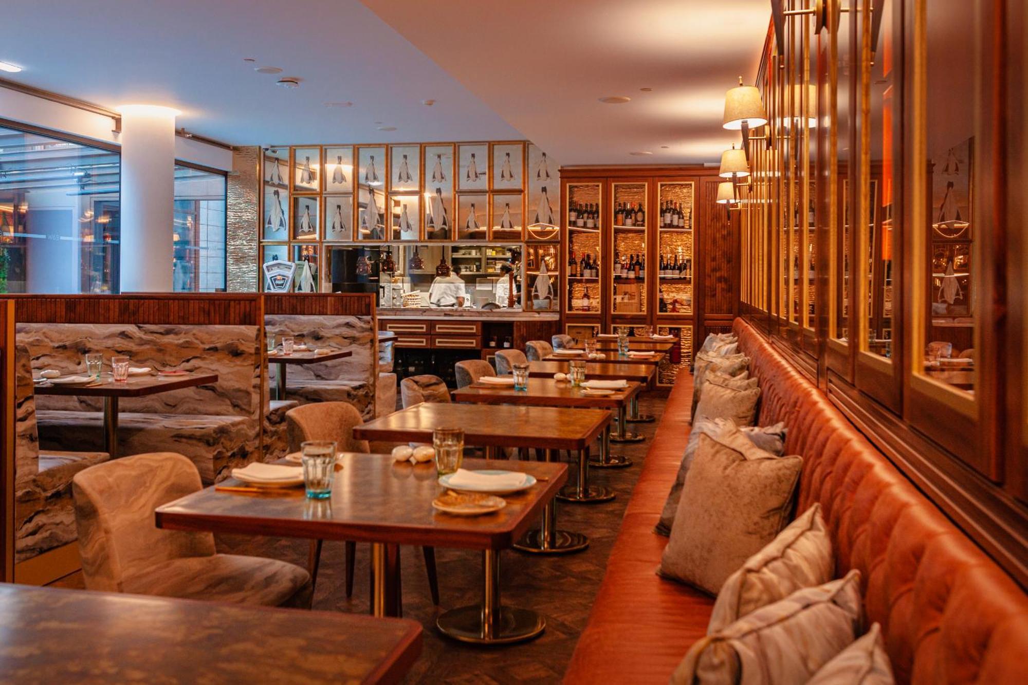 Wine & Books Lisboa Hotel エクステリア 写真 Interior of the restaurant