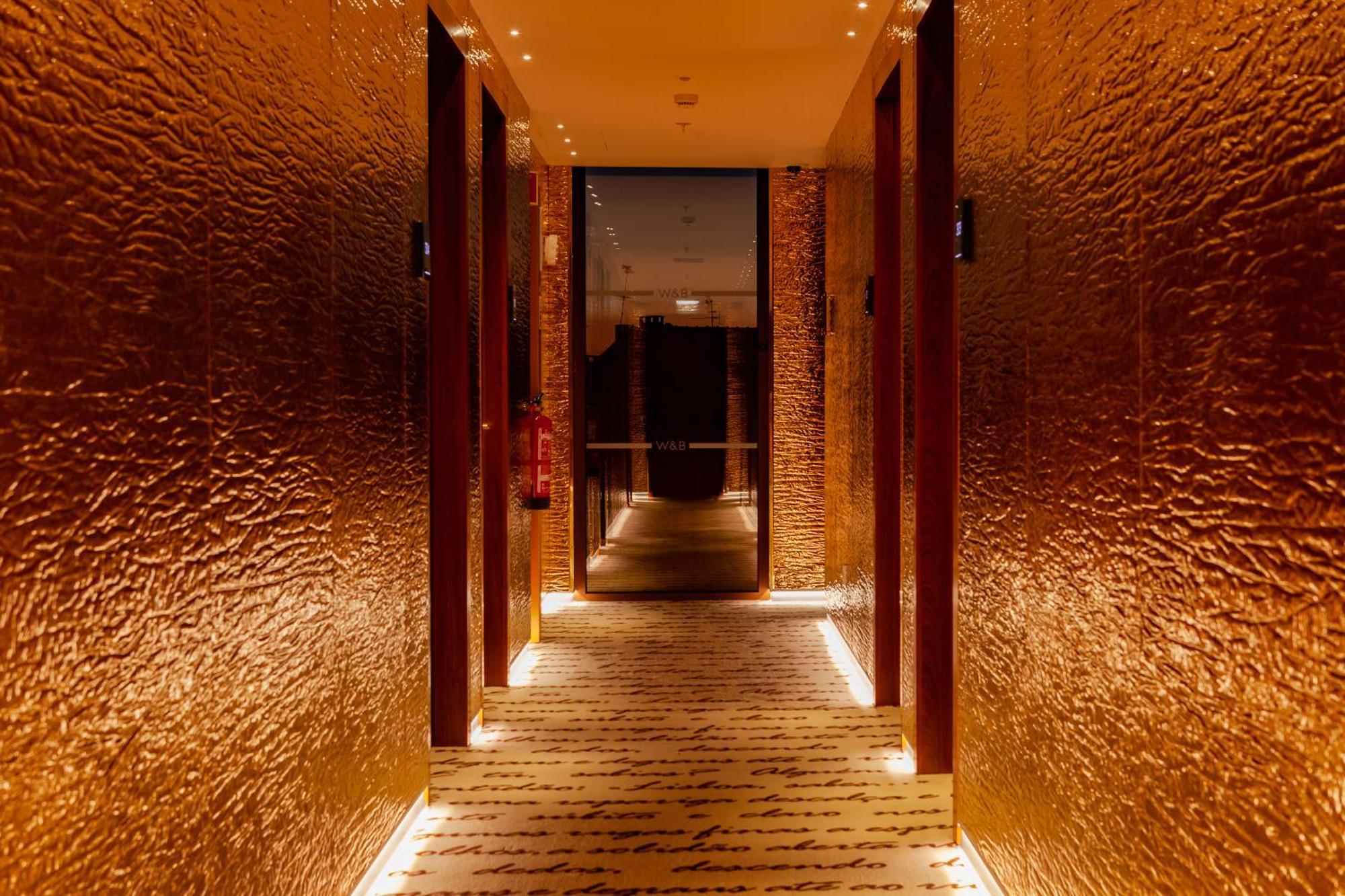 Wine & Books Lisboa Hotel エクステリア 写真 The interior of the hotel